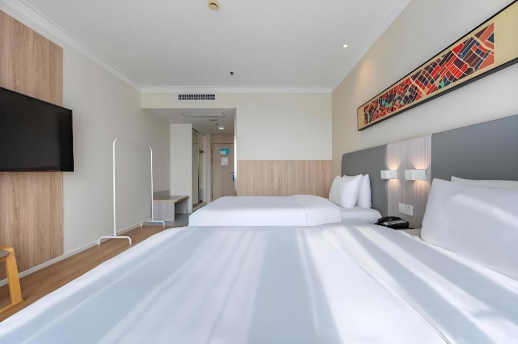 Hanting Hotel Shanghai Caohejing Yishan Road Extérieur photo