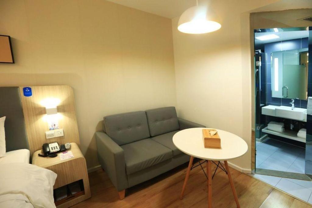 Hanting Hotel Shanghai Caohejing Yishan Road Extérieur photo